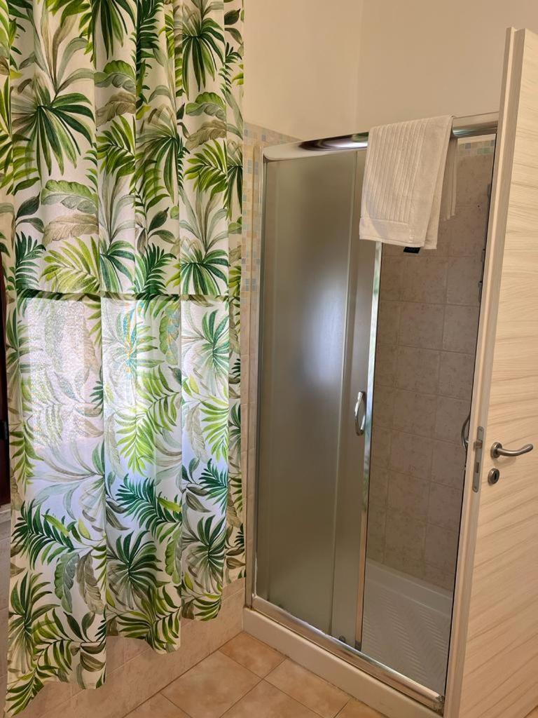 A Due Passi Dal Centro Apartment Фавиняна Екстериор снимка